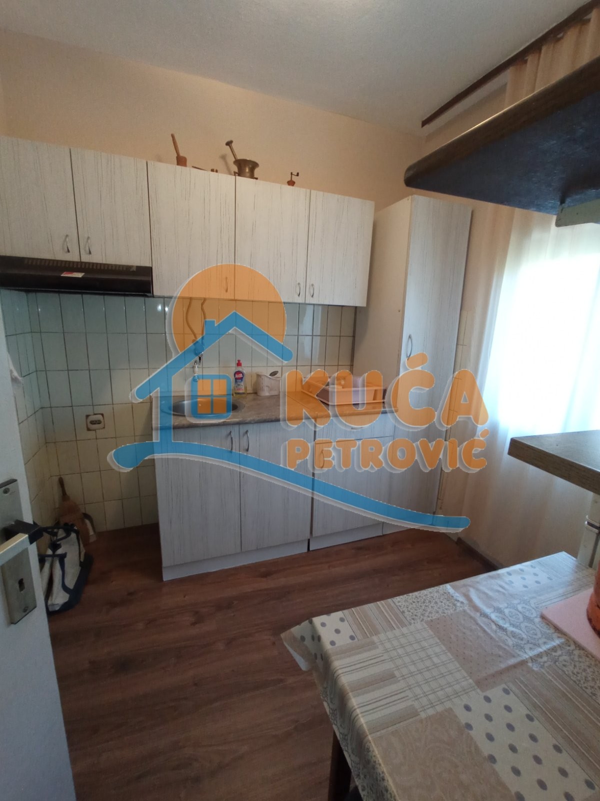 Trosobna kuća, 70 m2, Železnička stanica, Dimitrija Tucovića ID: i-014368 6