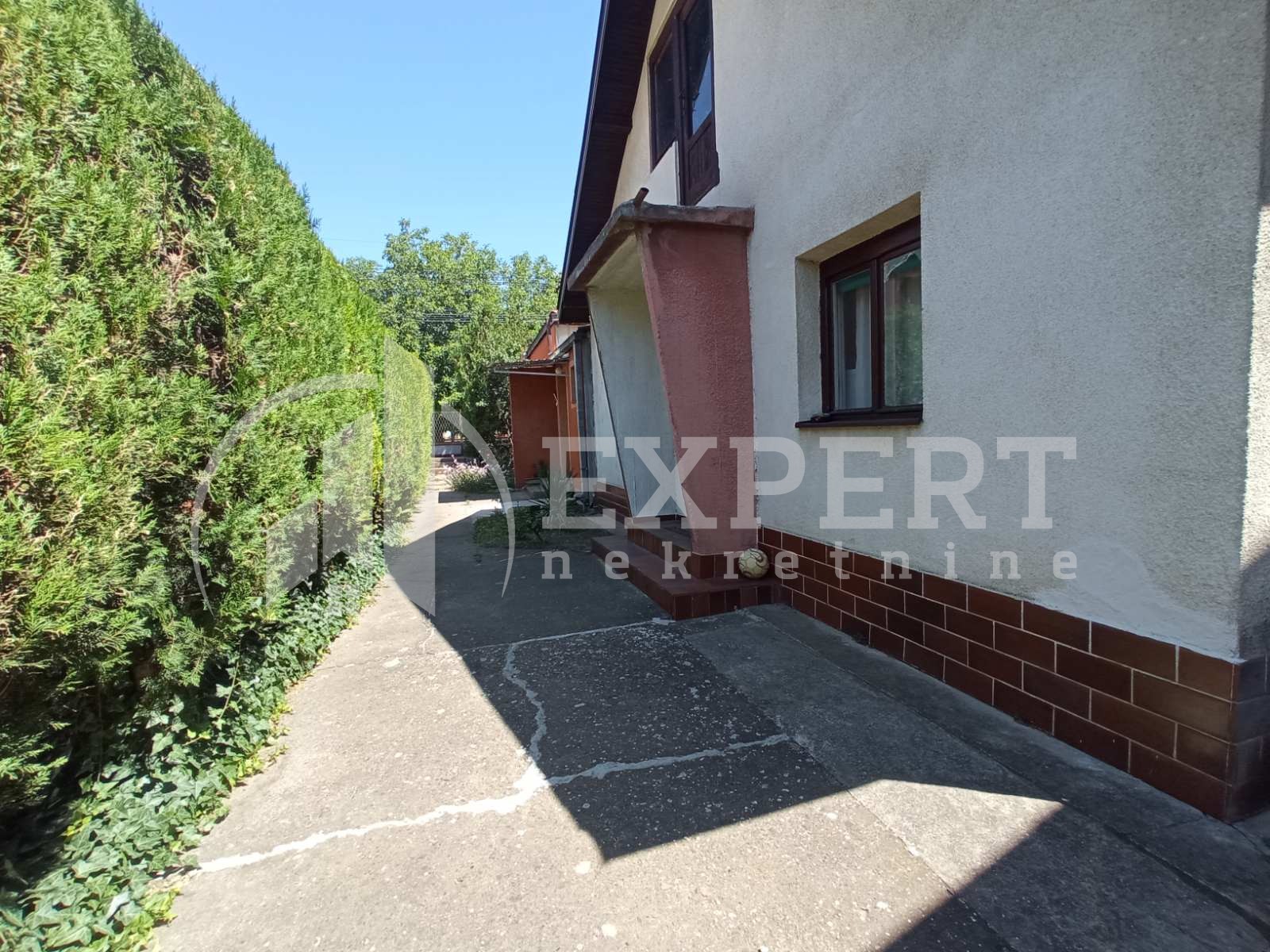 Trosobna kuća, 70 m2, Železnička stanica, Dimitrija Tucovića ID: i-014368 10