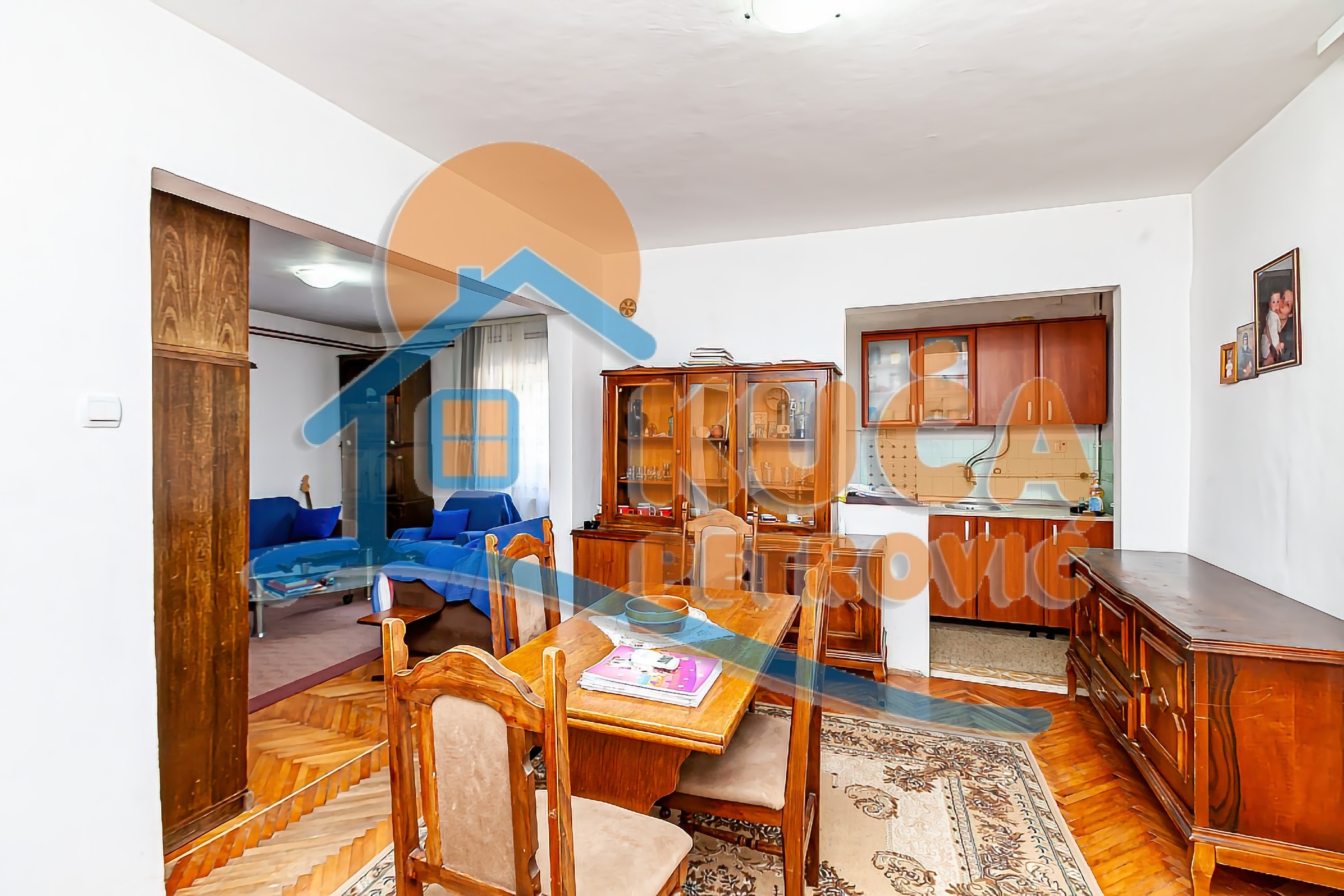 četvorosobna kuća, 216 m2, Crveni krst, Humska ID: p-014379 4