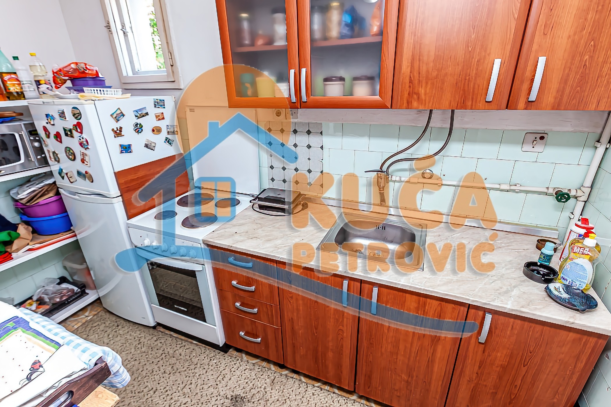 četvorosobna kuća, 216 m2, Crveni krst, Humska ID: p-014379 5