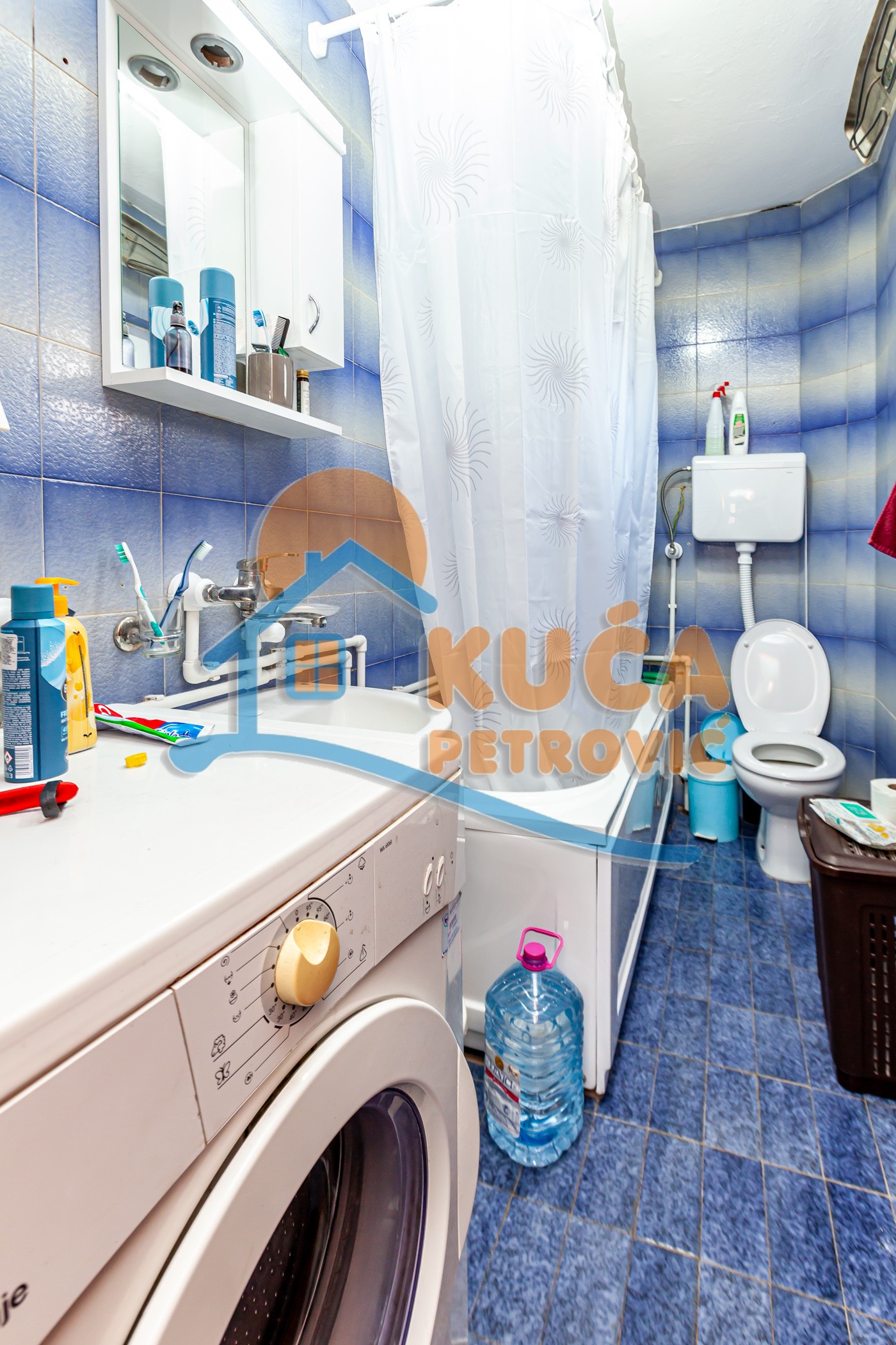 četvorosobna kuća, 216 m2, Crveni krst, Humska ID: p-014379 18