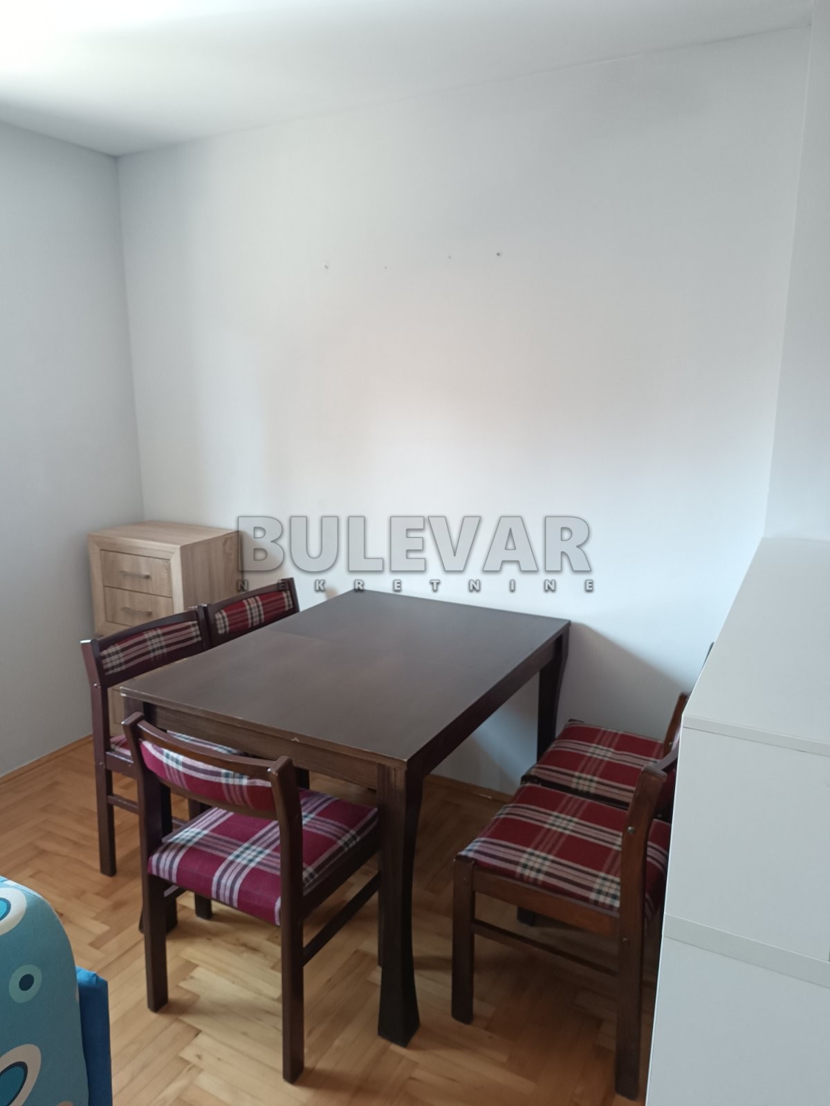 Dvosoban stan, 44 m2, Durlan, Knjazevačka ID: i-012230 4