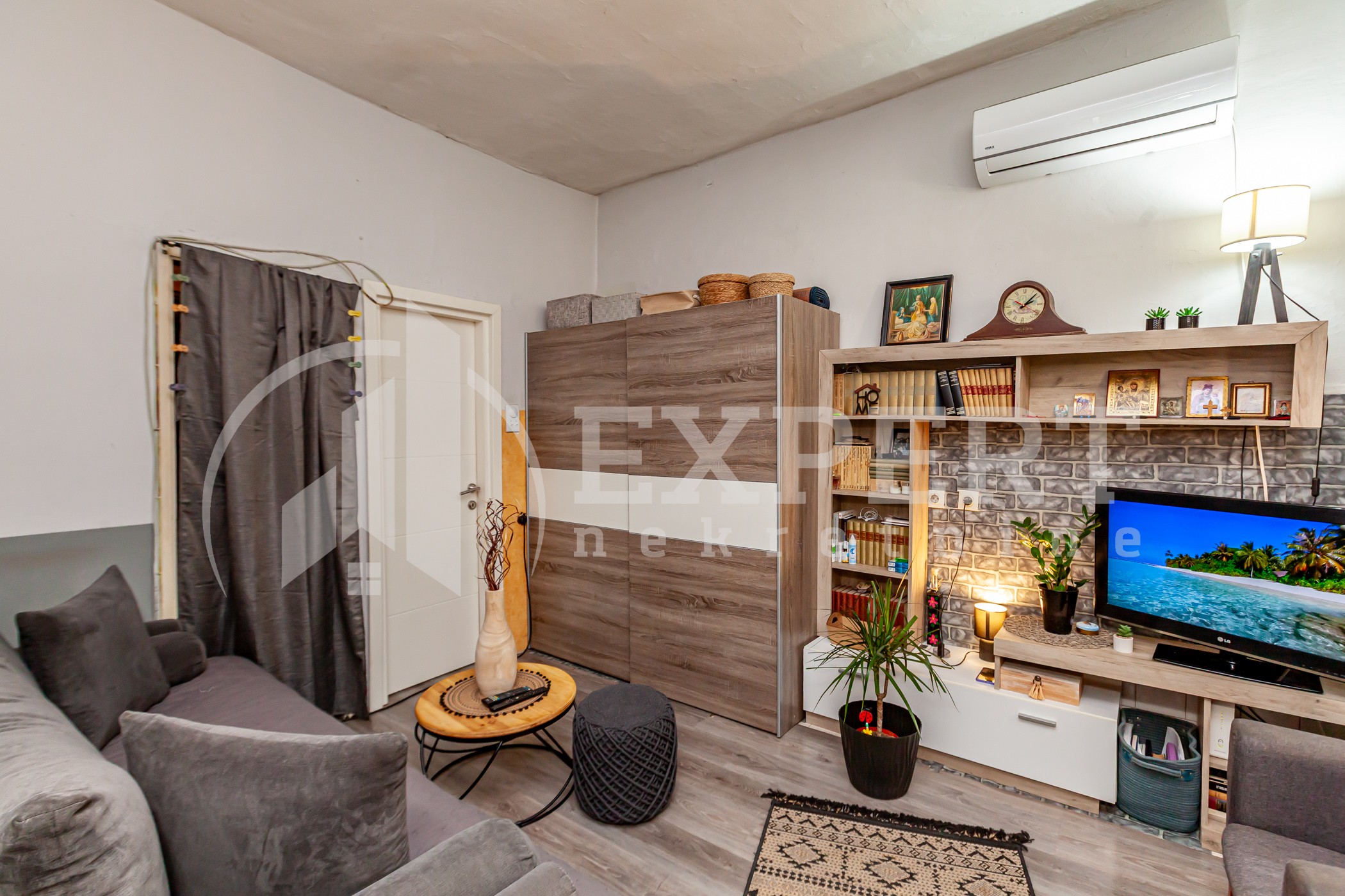 Dvosobna kuća, 68 m2, Centar, Vožda Karađorđa ID: p-014375 6