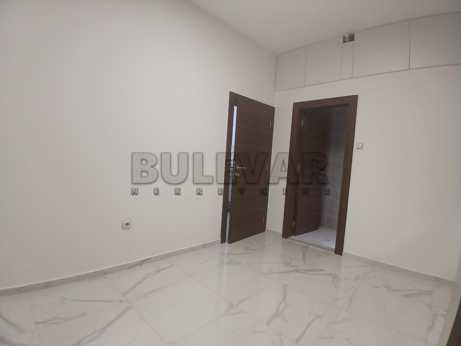 Lokal, 44 m2, Durlan, Milana Blagojevića ID: i-014369 2