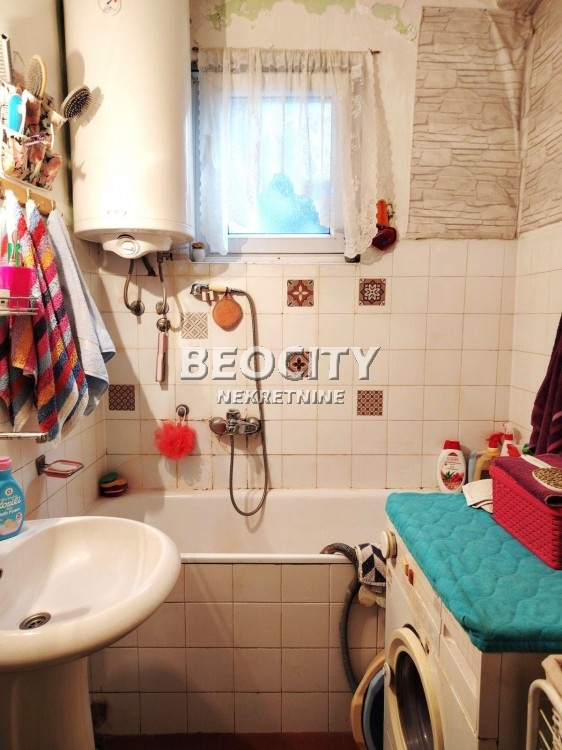 Trosoban stan, 71 m2, Kej ID: 120309 8