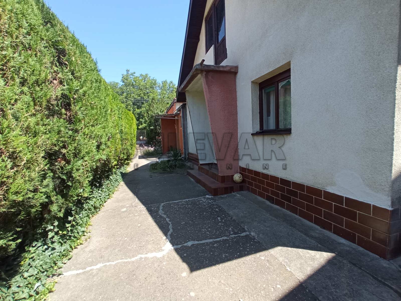 Trosobna kuća, 70 m2, Železnička stanica, Dimitrija Tucovića ID: i-014368 10