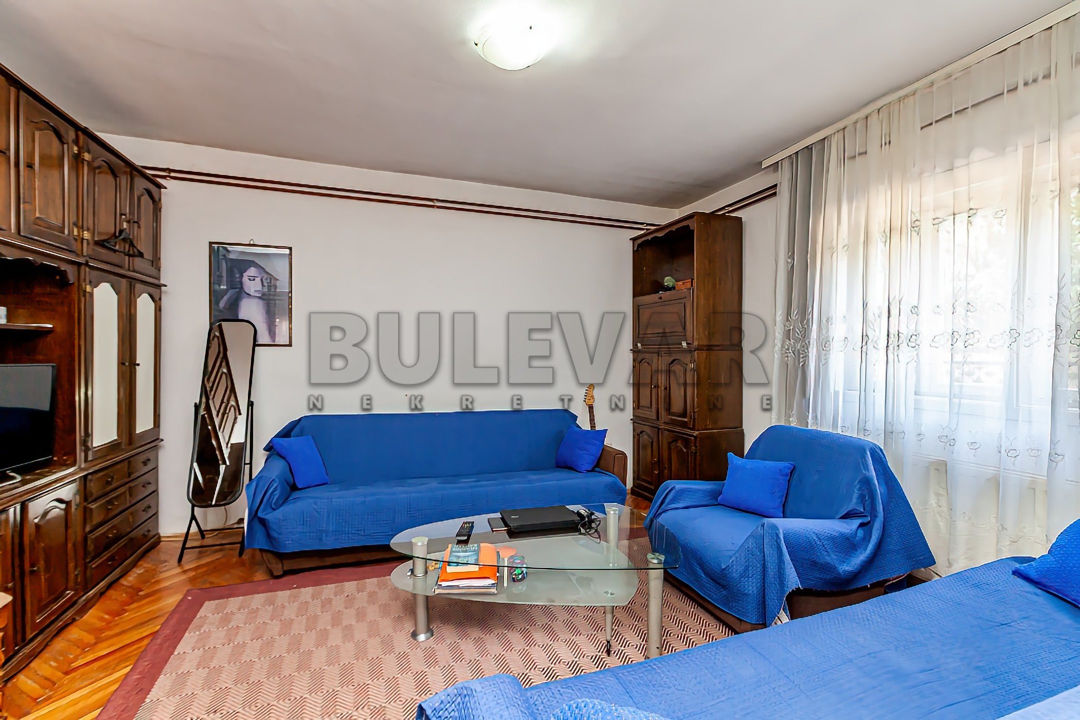 četvorosobna kuća, 216 m2, Crveni krst, Humska ID: p-014379 6