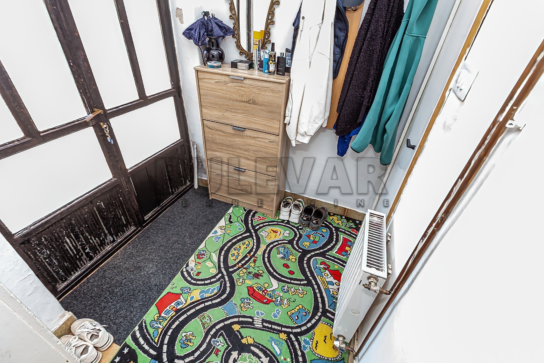 četvorosobna kuća, 216 m2, Crveni krst, Humska ID: p-014379 8