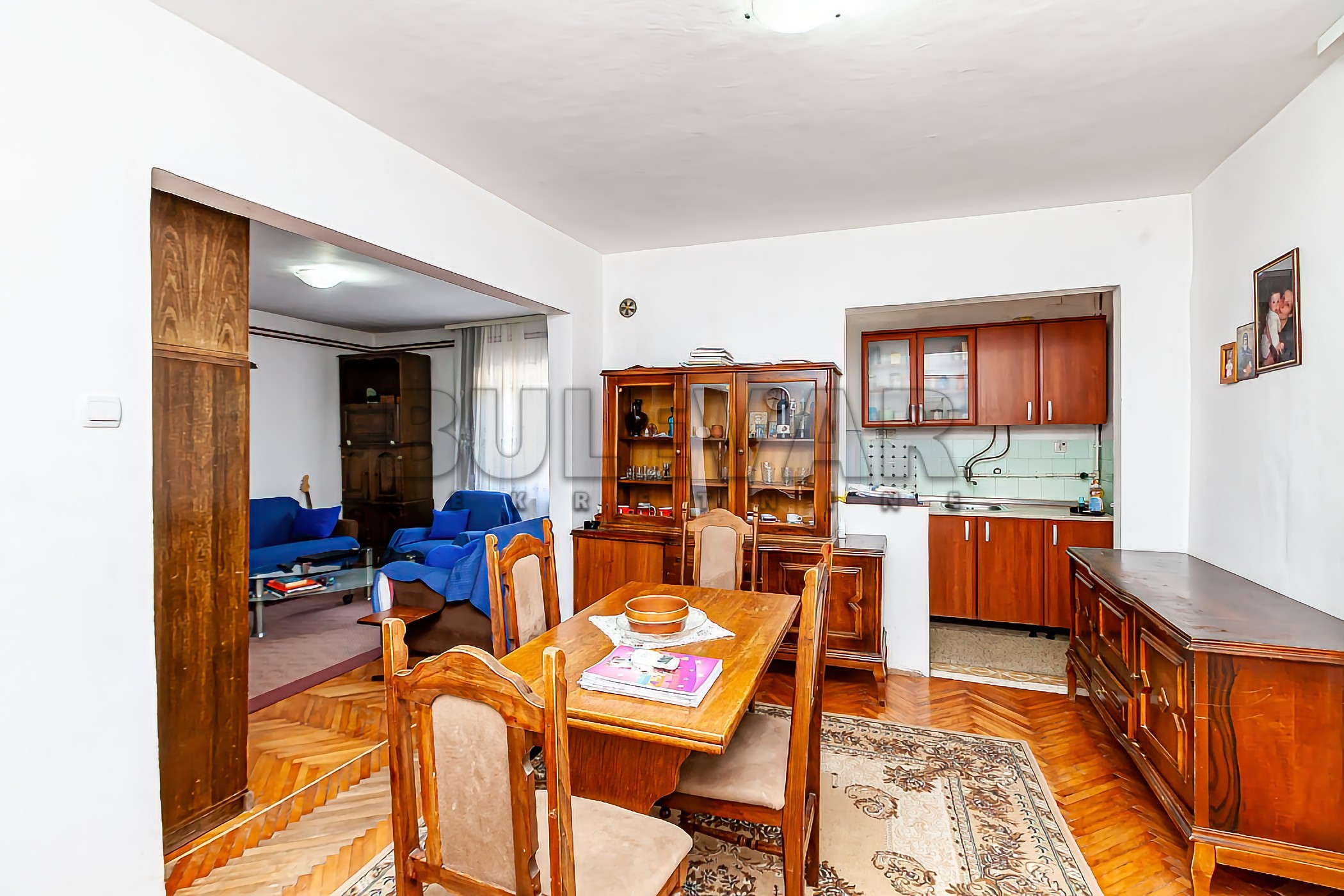 četvorosobna kuća, 216 m2, Crveni krst, Humska ID: p-014379 4