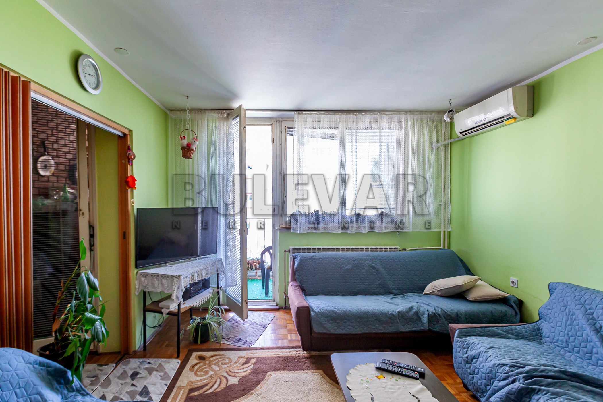 Trosoban stan, 85 m2, Dom zdravlja, Bulevar Nemanjića ID: p-014402 1