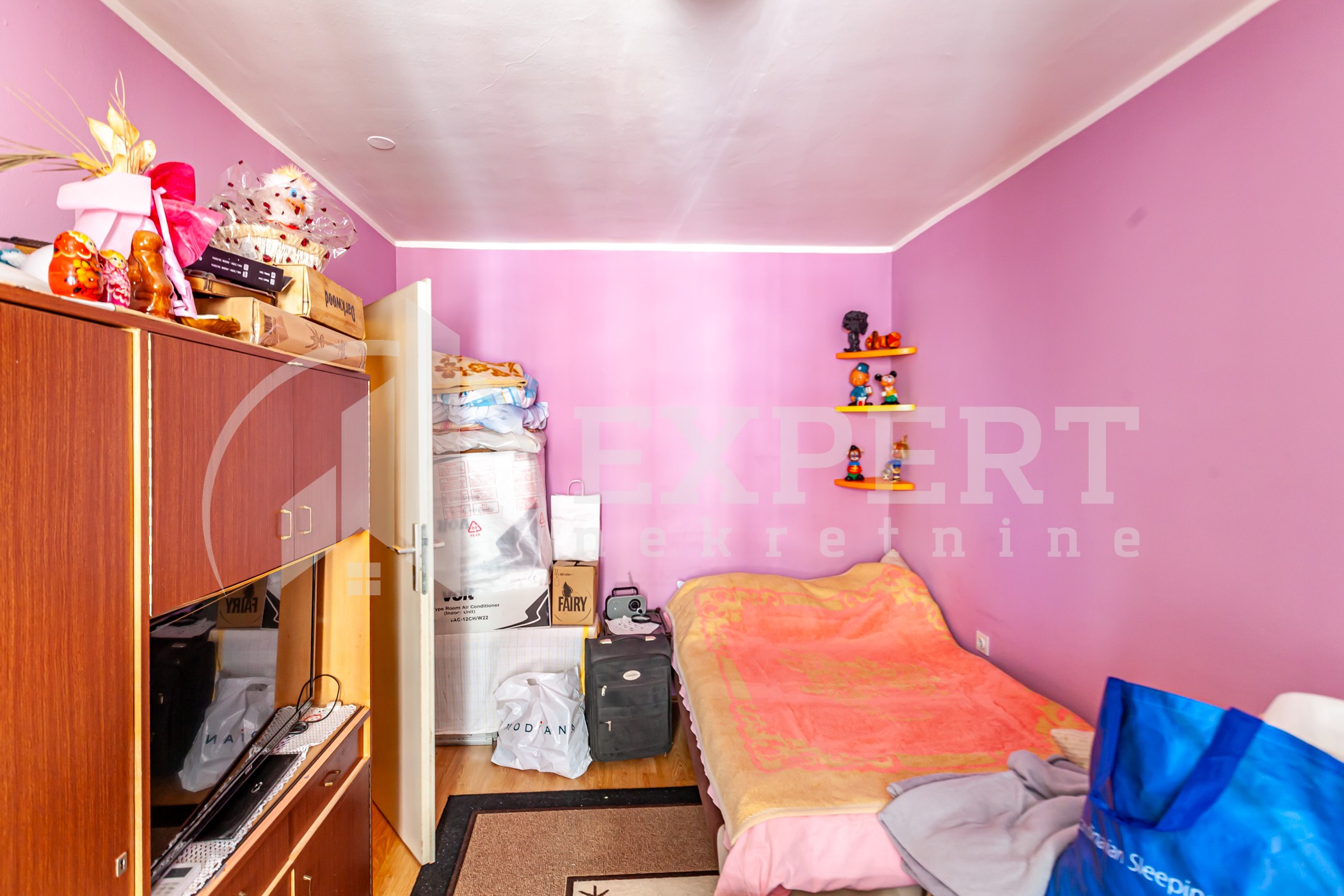 Trosoban stan, 85 m2, Dom zdravlja, Bulevar Nemanjića ID: p-014402 9