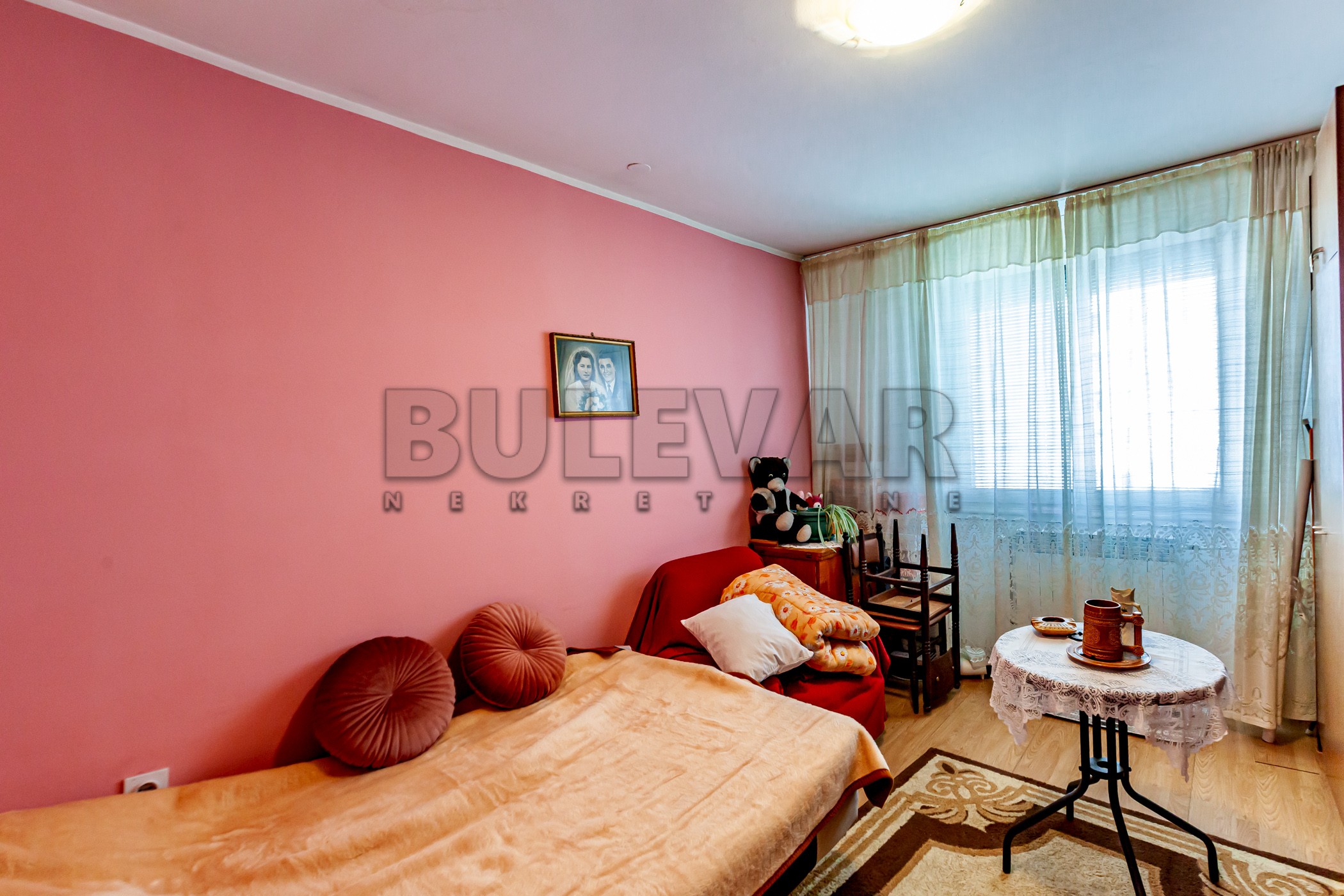 Trosoban stan, 85 m2, Dom zdravlja, Bulevar Nemanjića ID: p-014402 8