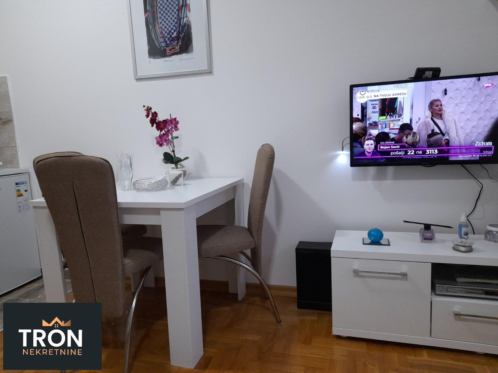 Garsonjera kod Snežnika 30m2 3