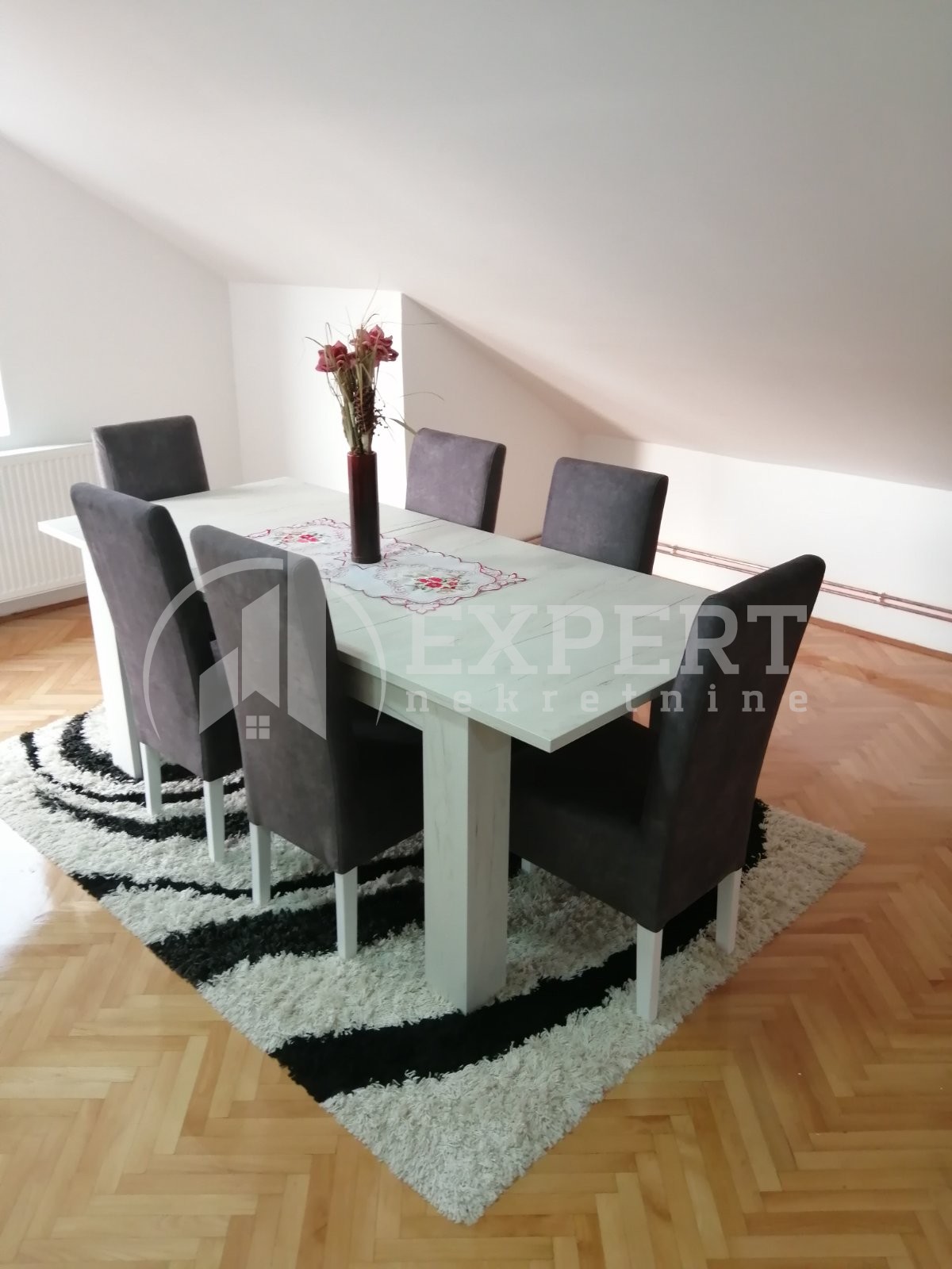 Dvosoban stan, 56 m2, Durlan, Knjaževačka ID: i-08823 2