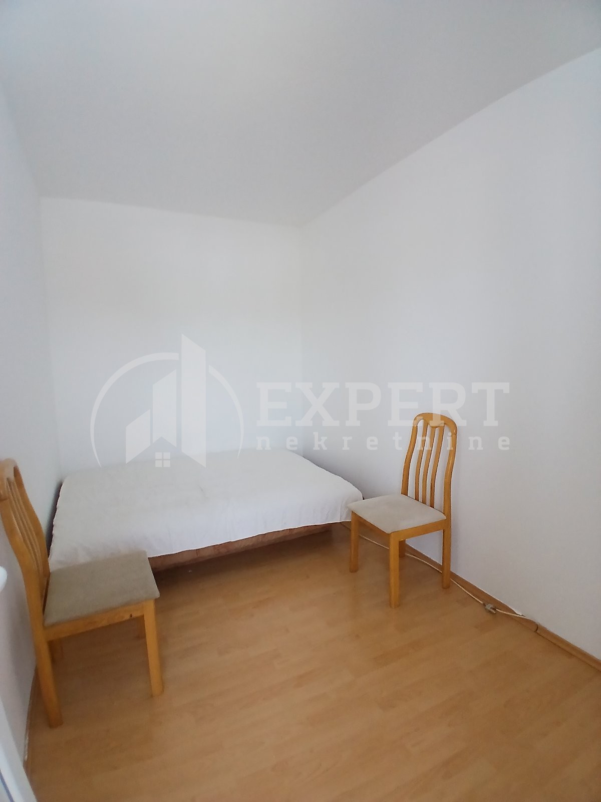 Jednosoban stan, 42 m2, Duvanište, Patrisa Lumumbe ID: i-014412 8