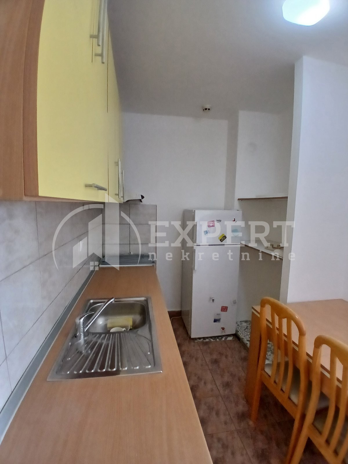 Jednosoban stan, 42 m2, Duvanište, Patrisa Lumumbe ID: i-014412 6