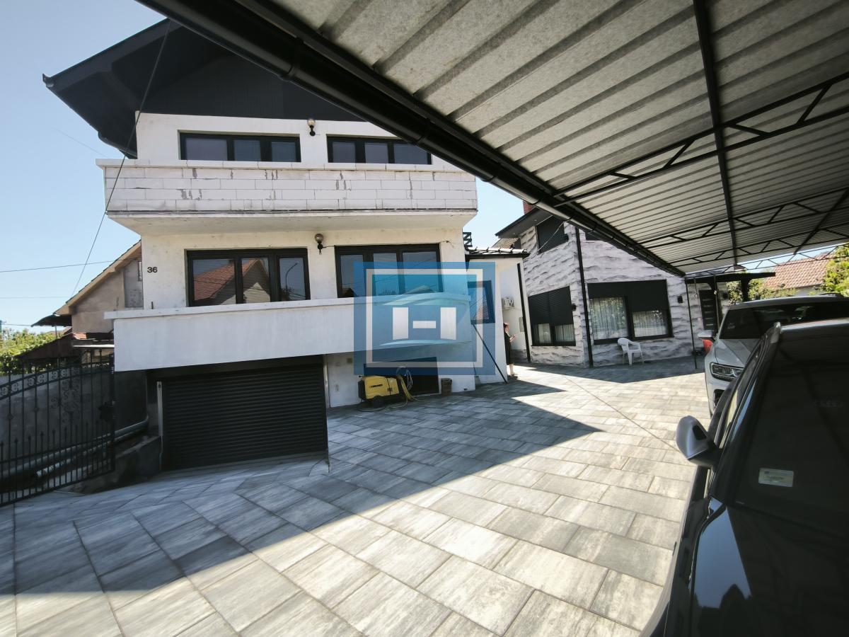 NA PRODAJU – DVE KUĆE + POMOĆNI OBJEKAT – SVE FULL! 19