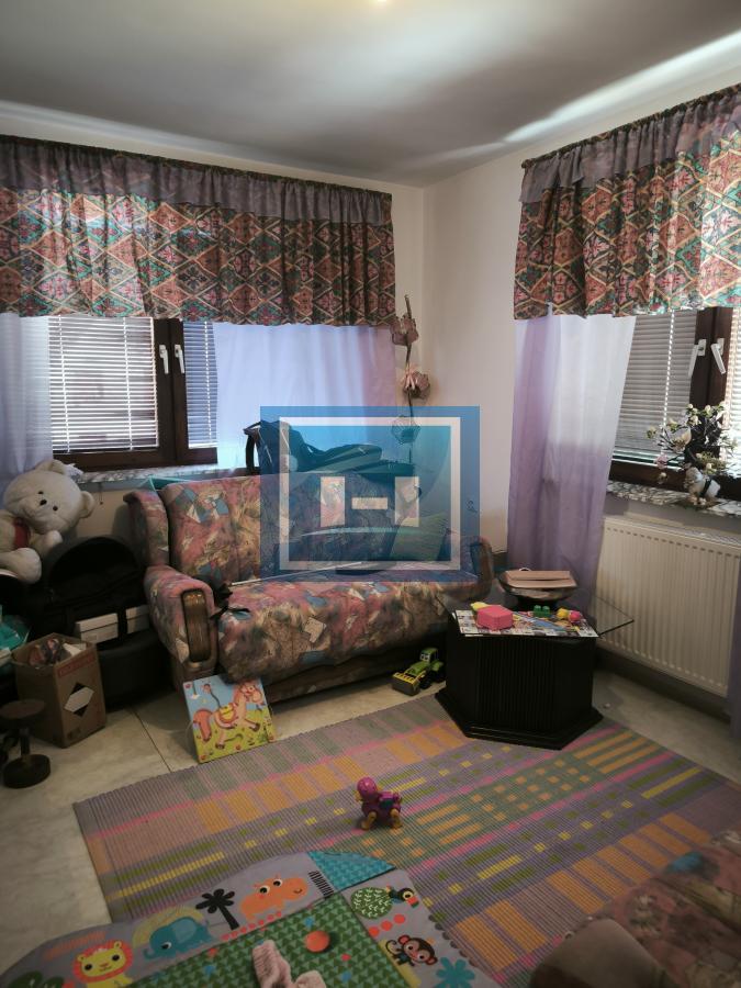 NA PRODAJU – DVE KUĆE + POMOĆNI OBJEKAT – SVE FULL! 12