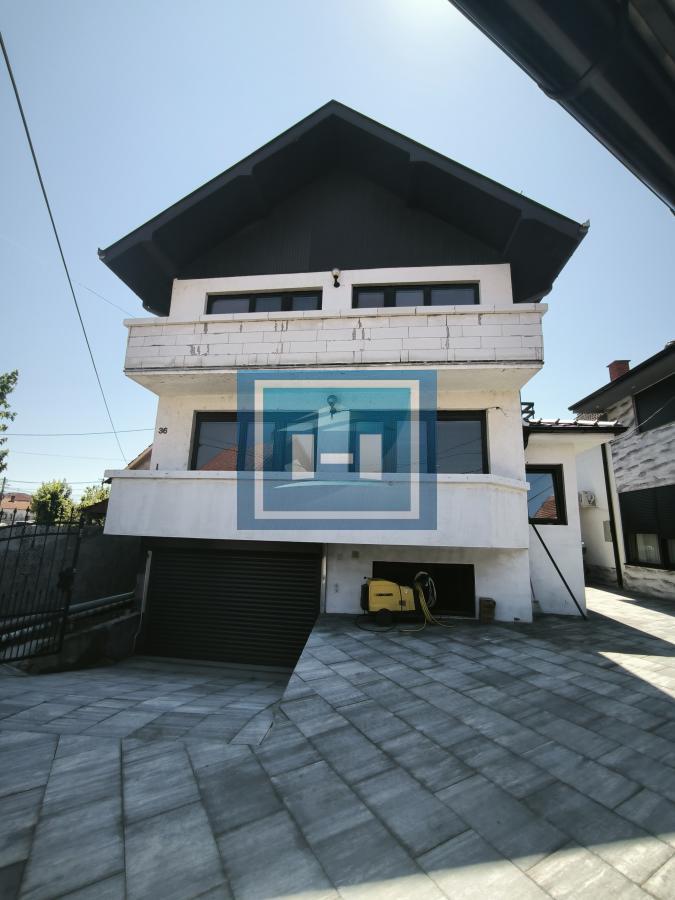 NA PRODAJU – DVE KUĆE + POMOĆNI OBJEKAT – SVE FULL! 15