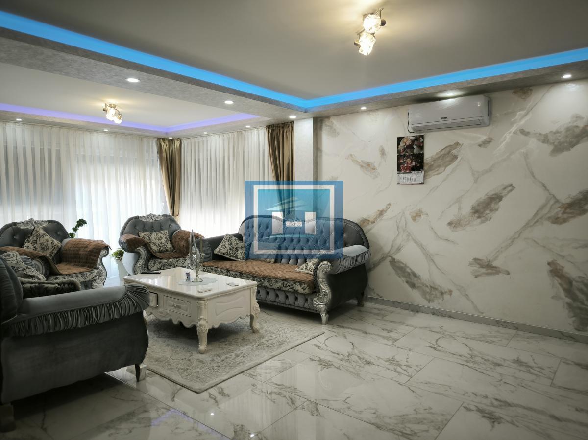 NA PRODAJU – DVE KUĆE + POMOĆNI OBJEKAT – SVE FULL! 2