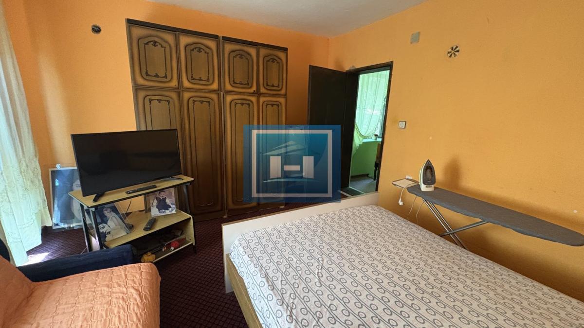 Na prodaju kuća sa velikim potencijalom – iznad vinarije Piano, nadomak Jagodine! 19