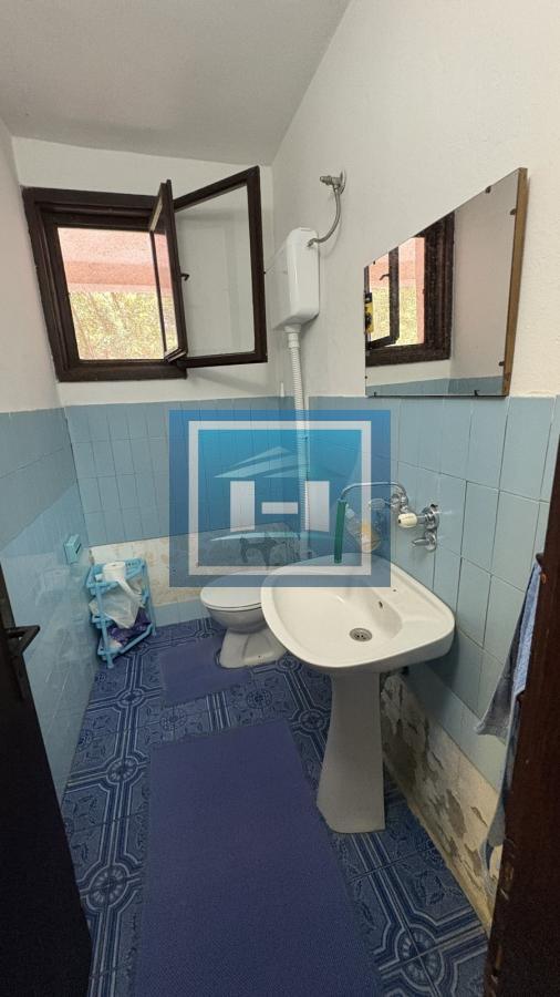 Na prodaju kuća sa velikim potencijalom – iznad vinarije Piano, nadomak Jagodine! 12