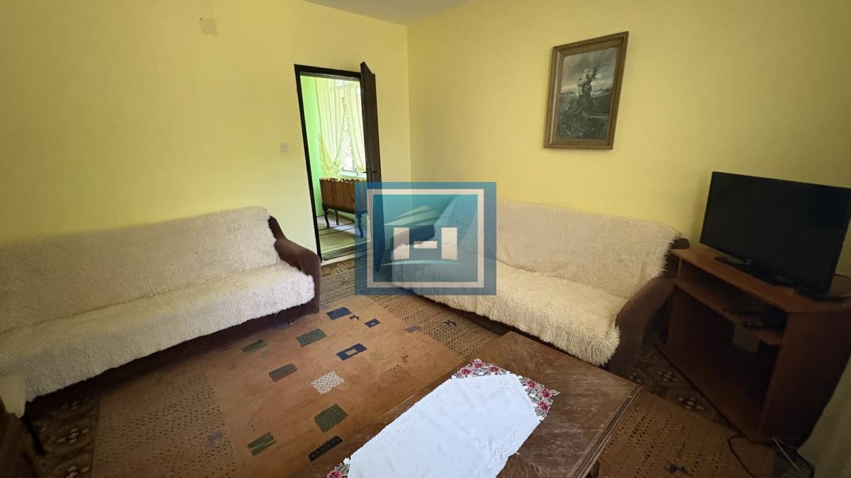 Na prodaju kuća sa velikim potencijalom – iznad vinarije Piano, nadomak Jagodine! 17