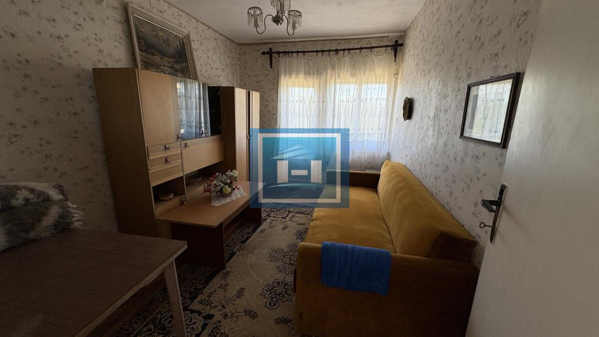 Plac od skoro 17 ari sa kućom od 200m² – mirno seosko okruženje 13