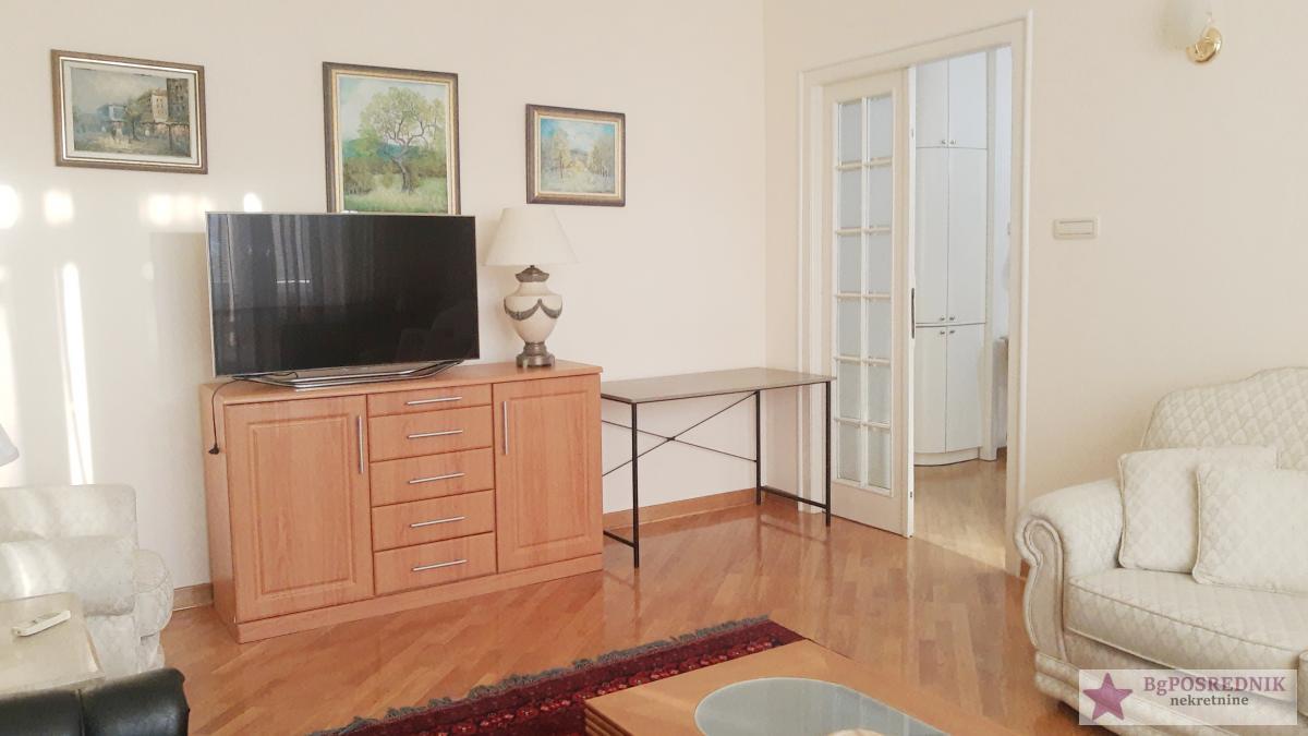 Stari grad, Narodno pozorište, Dobračina, 64m2 3