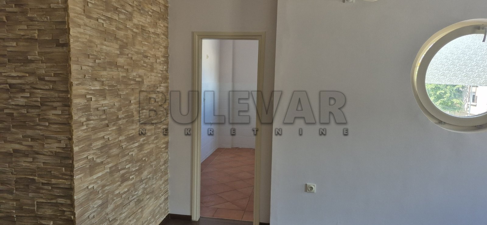Dvosoban stan, 68 m2, Centar, Drvarska ID: i-014413 2
