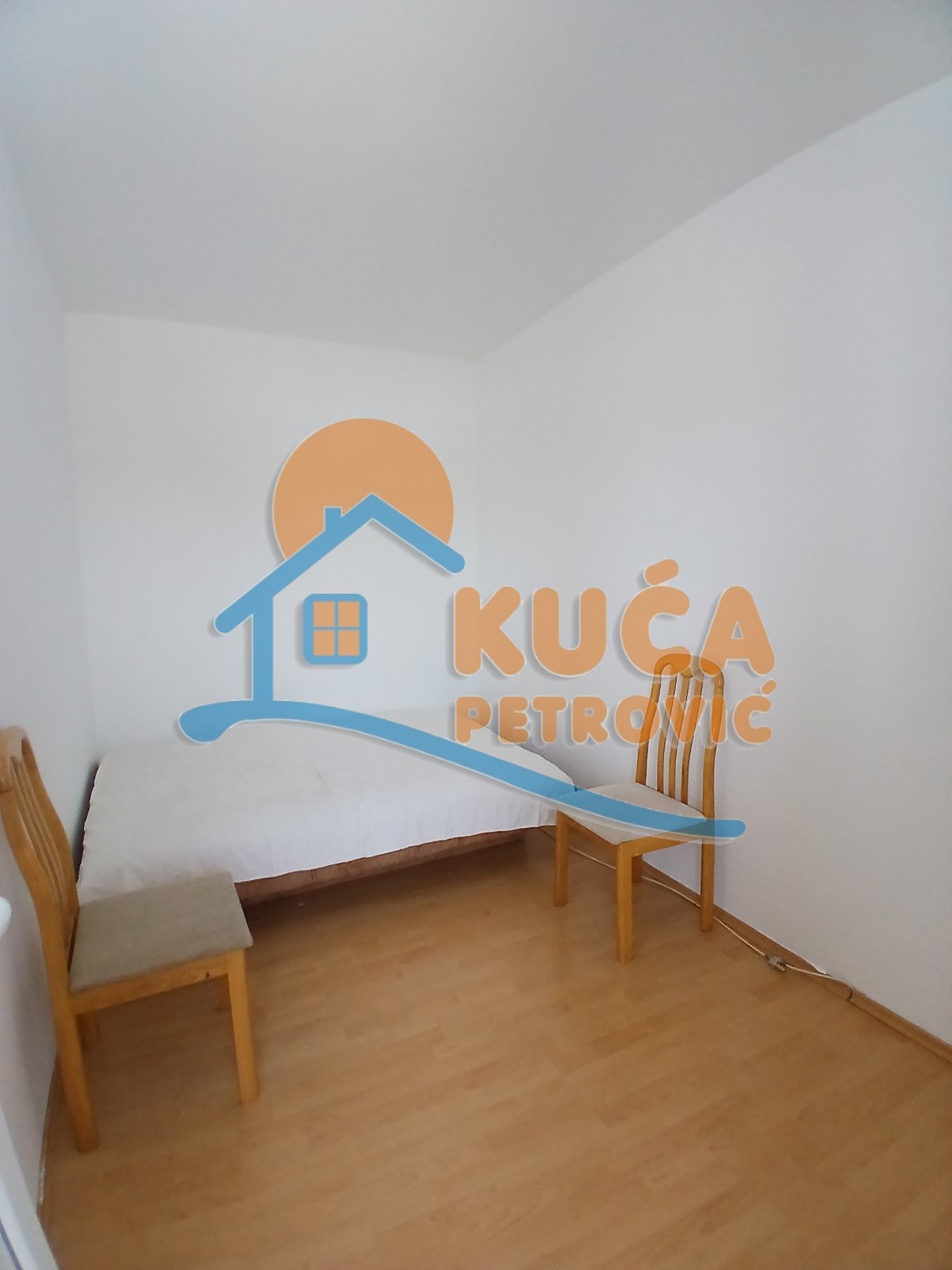 Jednosoban stan, 42 m2, Duvanište, Patrisa Lumumbe ID: i-014412 8