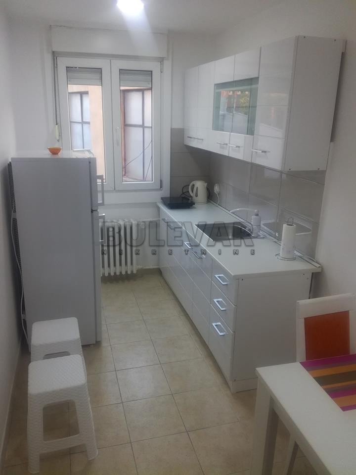 Dvosoban stan, 51 m2, Centar, Vožda Karađorđa ID: i-014423 8