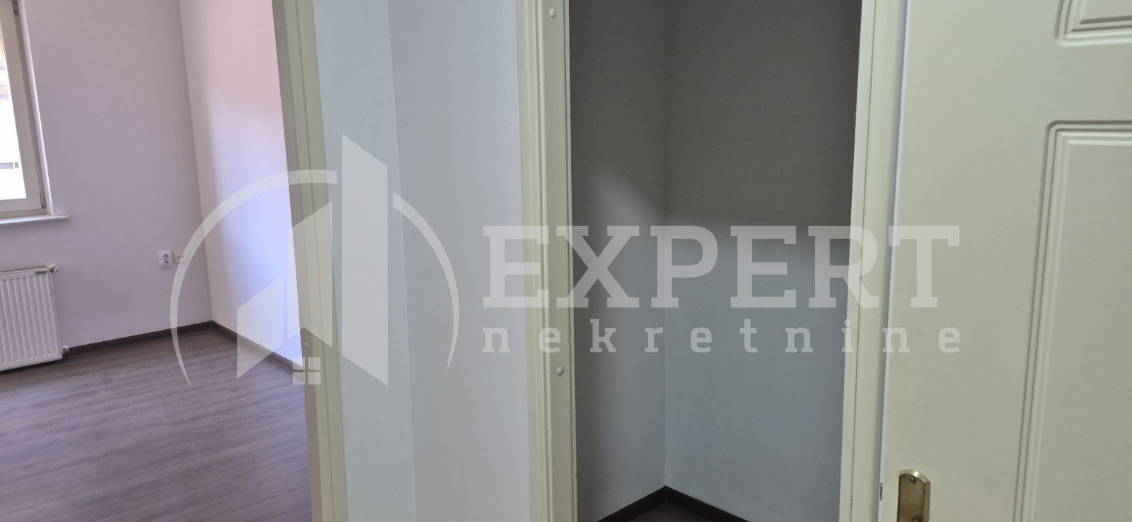 Dvosoban stan, 68 m2, Centar, Drvarska ID: i-014413 4