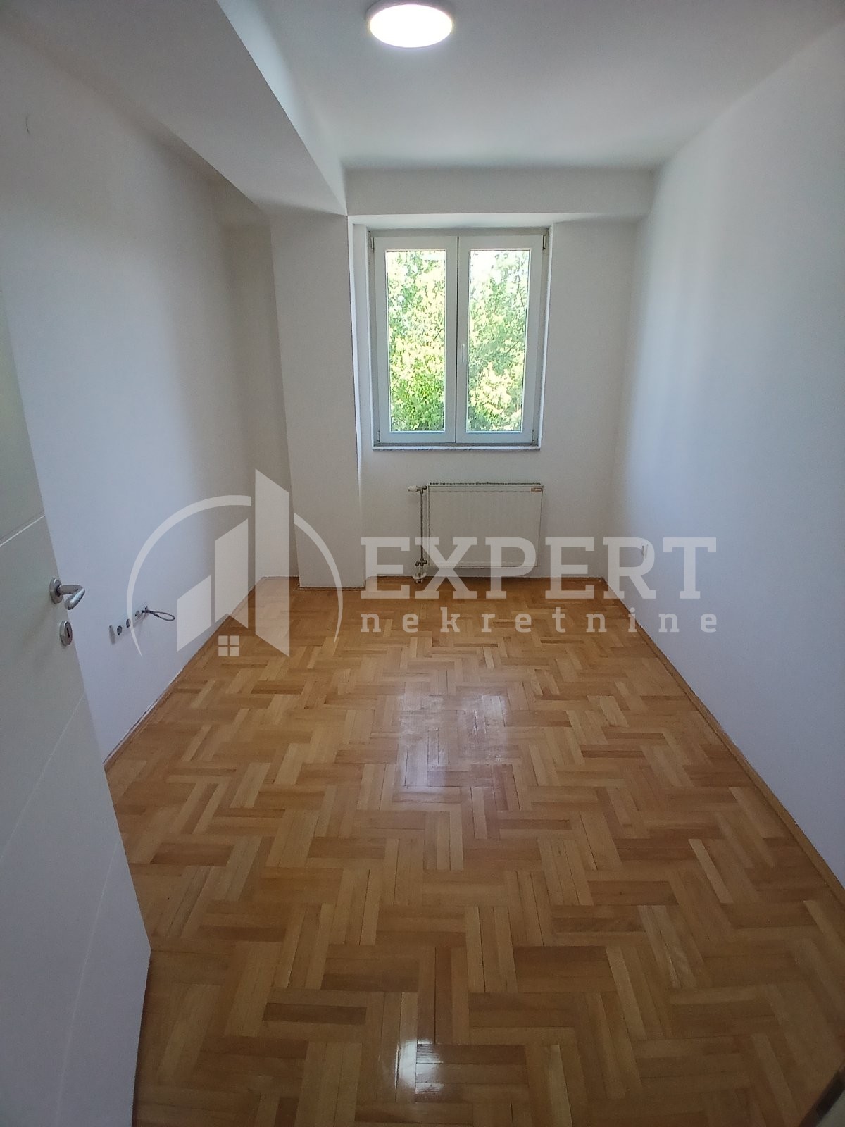 Lokal, 73 m2, Dom zdravlja, Vojvode Tankosića ID: i-014424 10