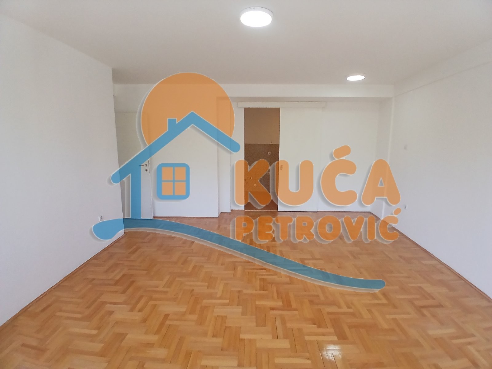 Lokal, 73 m2, Dom zdravlja, Vojvode Tankosića ID: i-014424 2