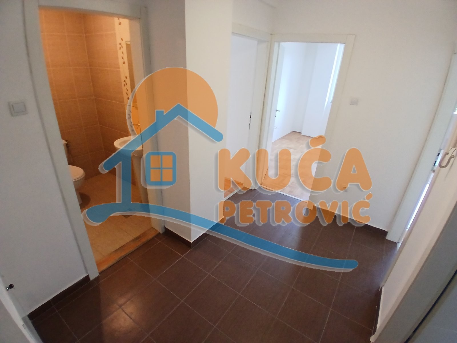 Lokal, 73 m2, Dom zdravlja, Vojvode Tankosića ID: i-014424 11