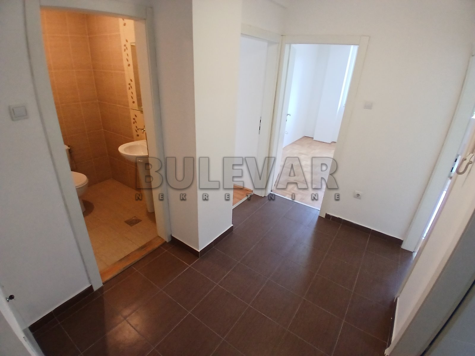 Lokal, 73 m2, Dom zdravlja, Vojvode Tankosića ID: i-014424 11