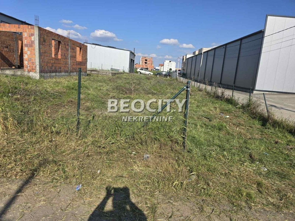 Plac, Ledine, Baracka ID: 120527 2