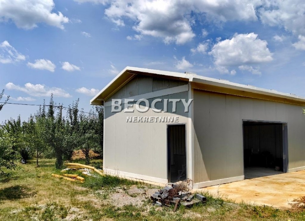 Plac, Pinosava, Brace Nenadovic ID: 117226 9