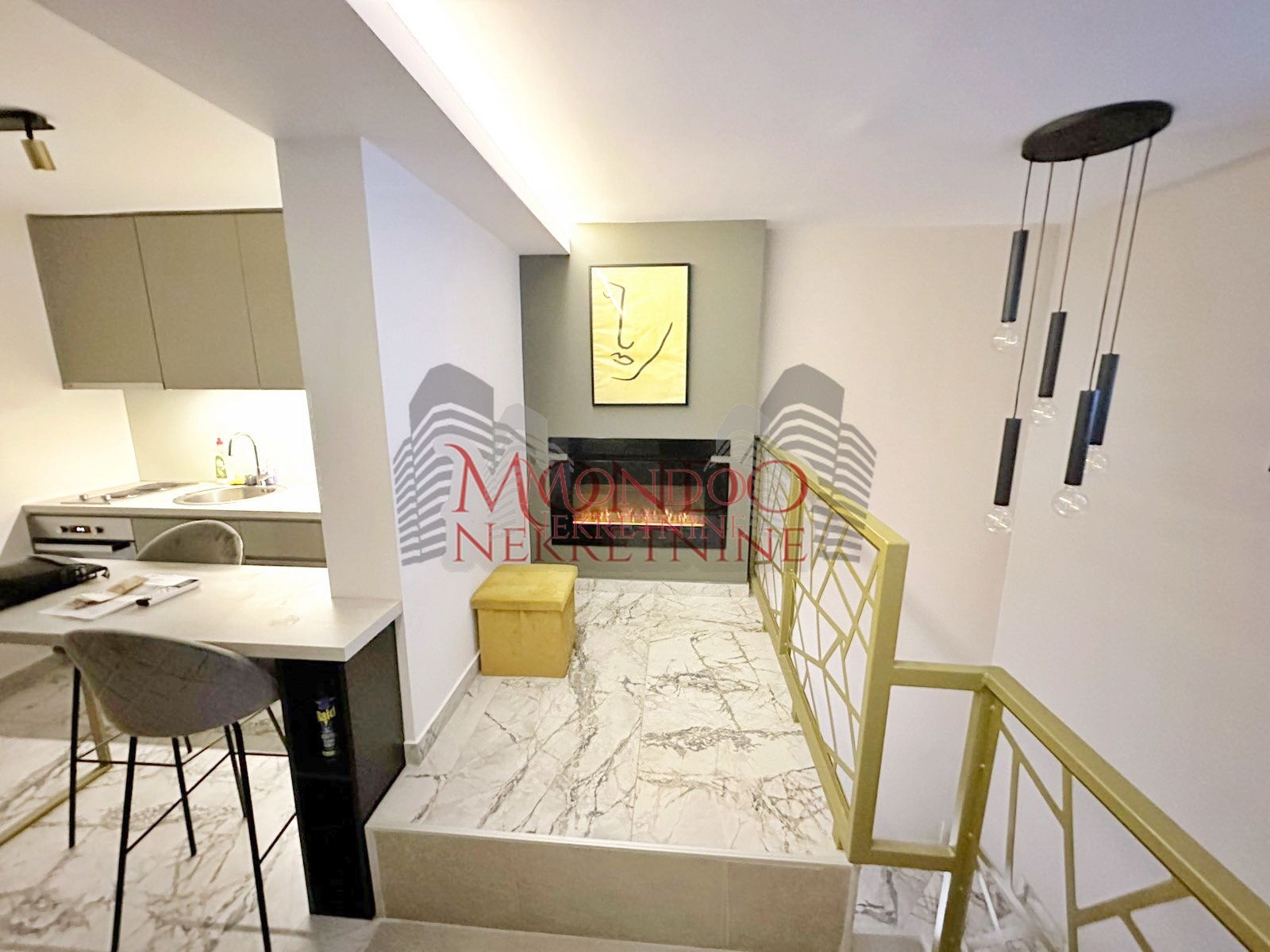 Lux jednoiposoban stan kod Čaira 5