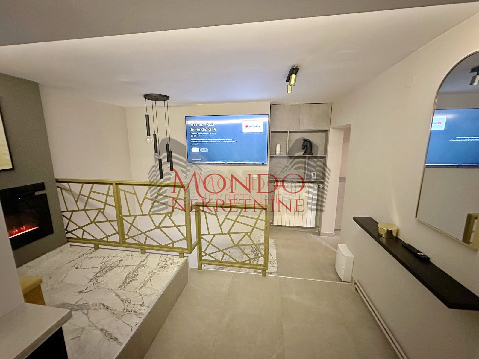 Lux jednoiposoban stan kod Čaira 7