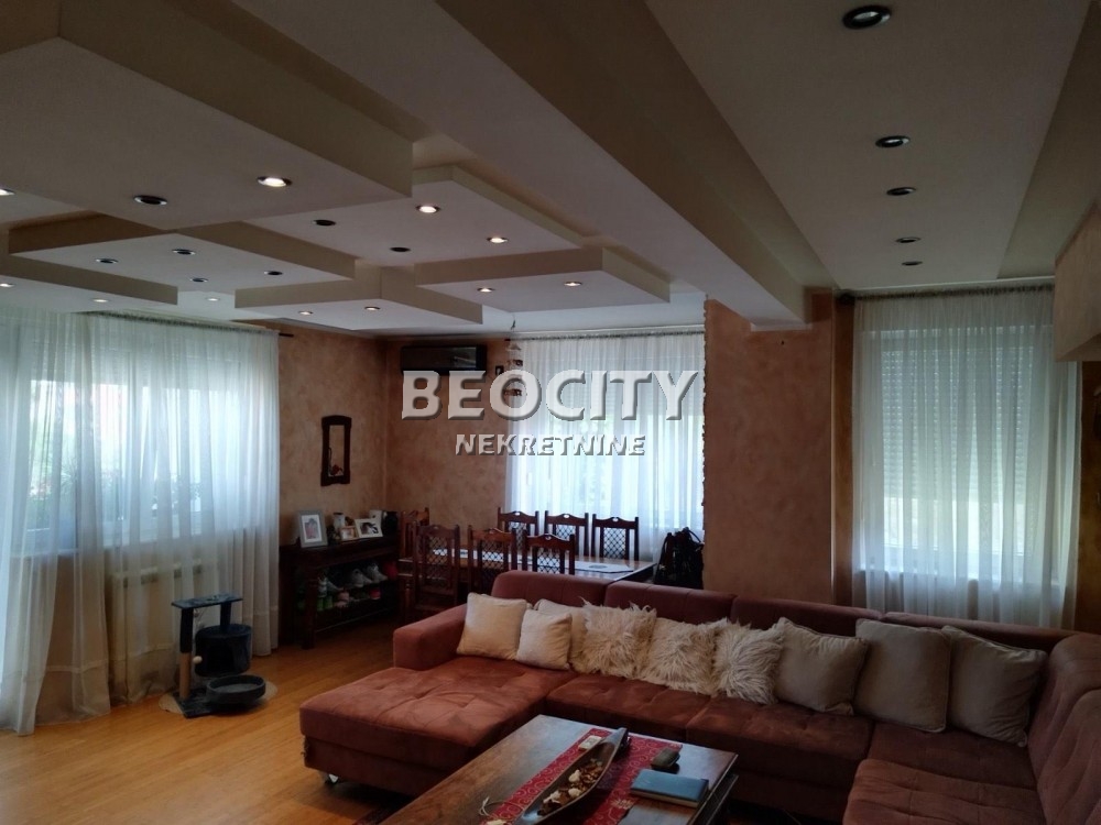 četvorosoban stan, 115 m2, Grbavica, Krilova ID: 120465 1