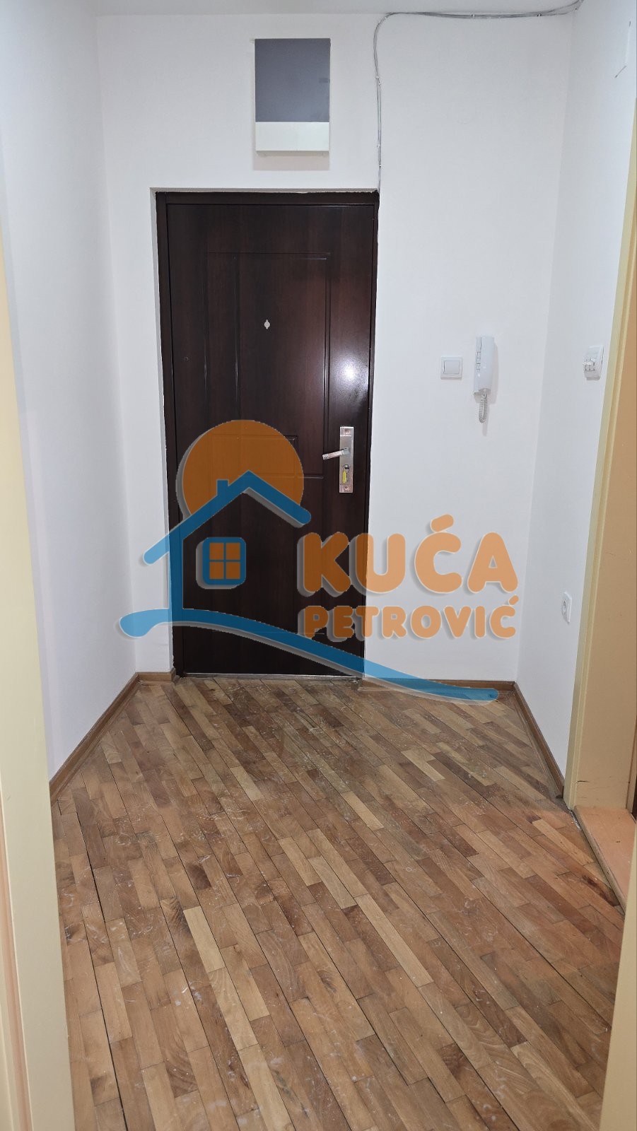 Lokal, 51 m2, Centar, Kralja Stefana Prvovenčanog ID: i-014443 10
