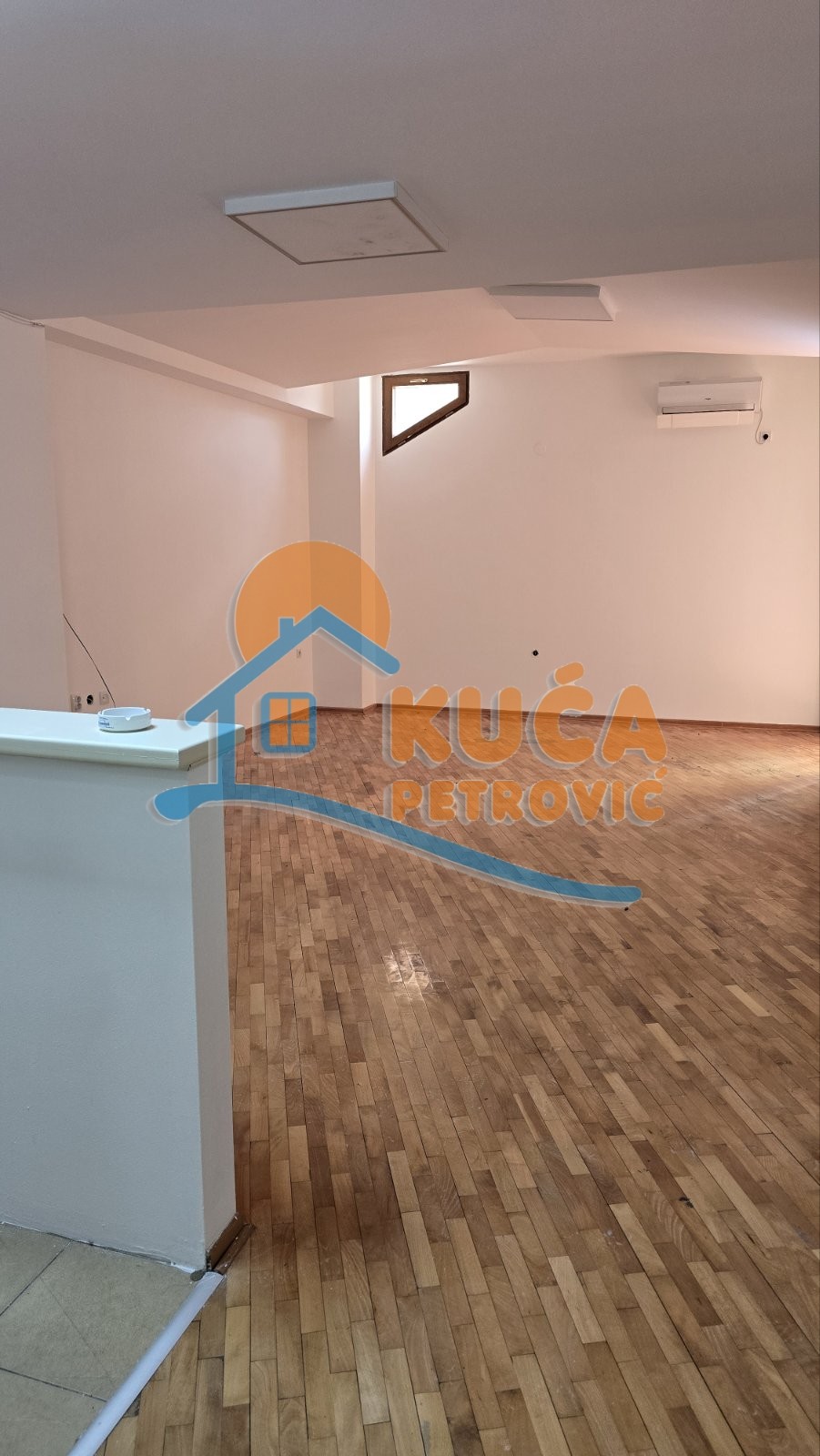 Lokal, 51 m2, Centar, Kralja Stefana Prvovenčanog ID: i-014443 3