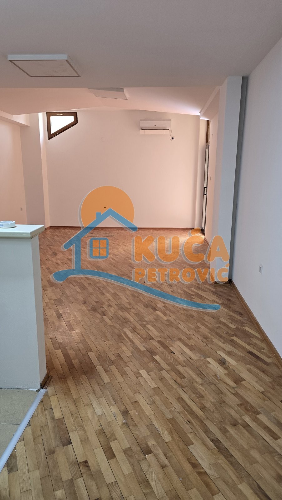 Lokal, 51 m2, Centar, Kralja Stefana Prvovenčanog ID: i-014443 4