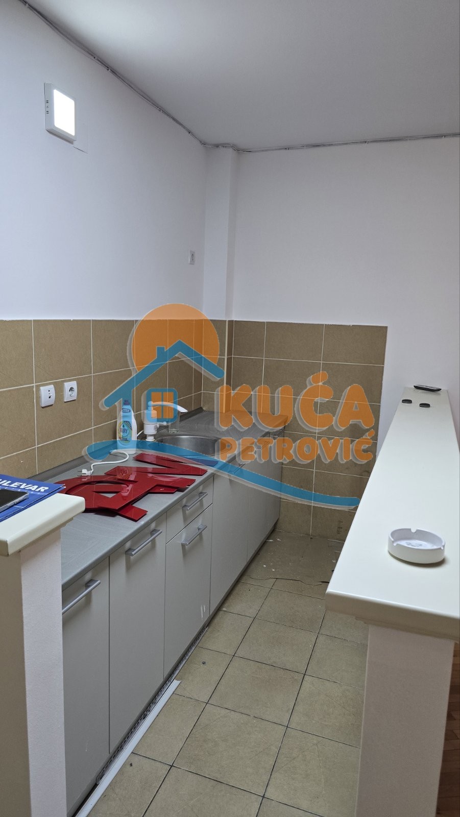 Lokal, 51 m2, Centar, Kralja Stefana Prvovenčanog ID: i-014443 8