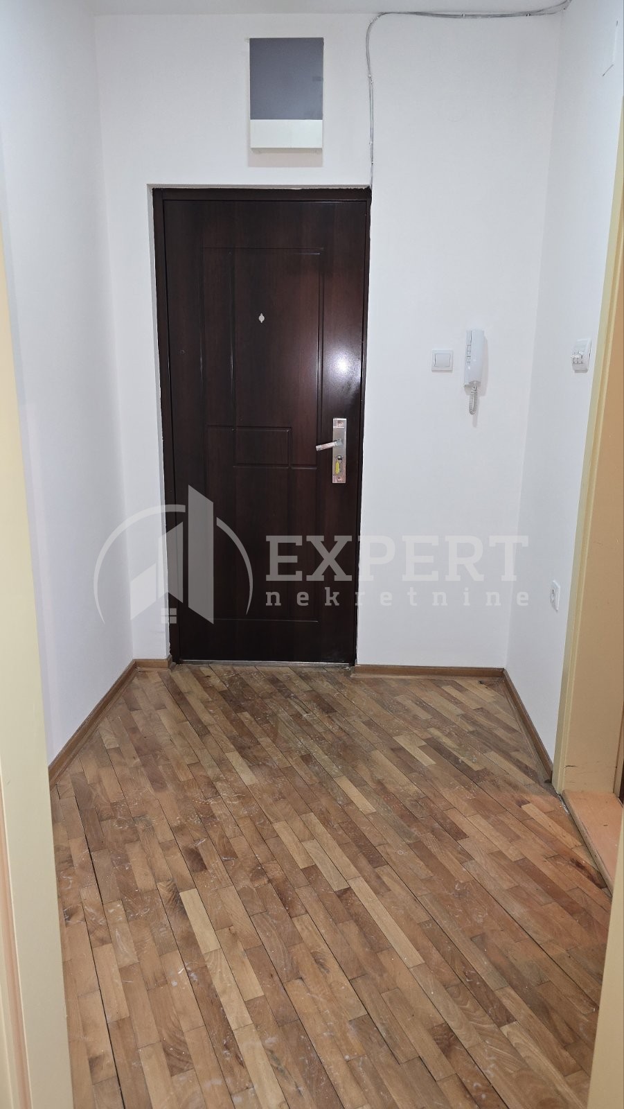 Lokal, 51 m2, Centar, Kralja Stefana Prvovenčanog ID: i-014443 10
