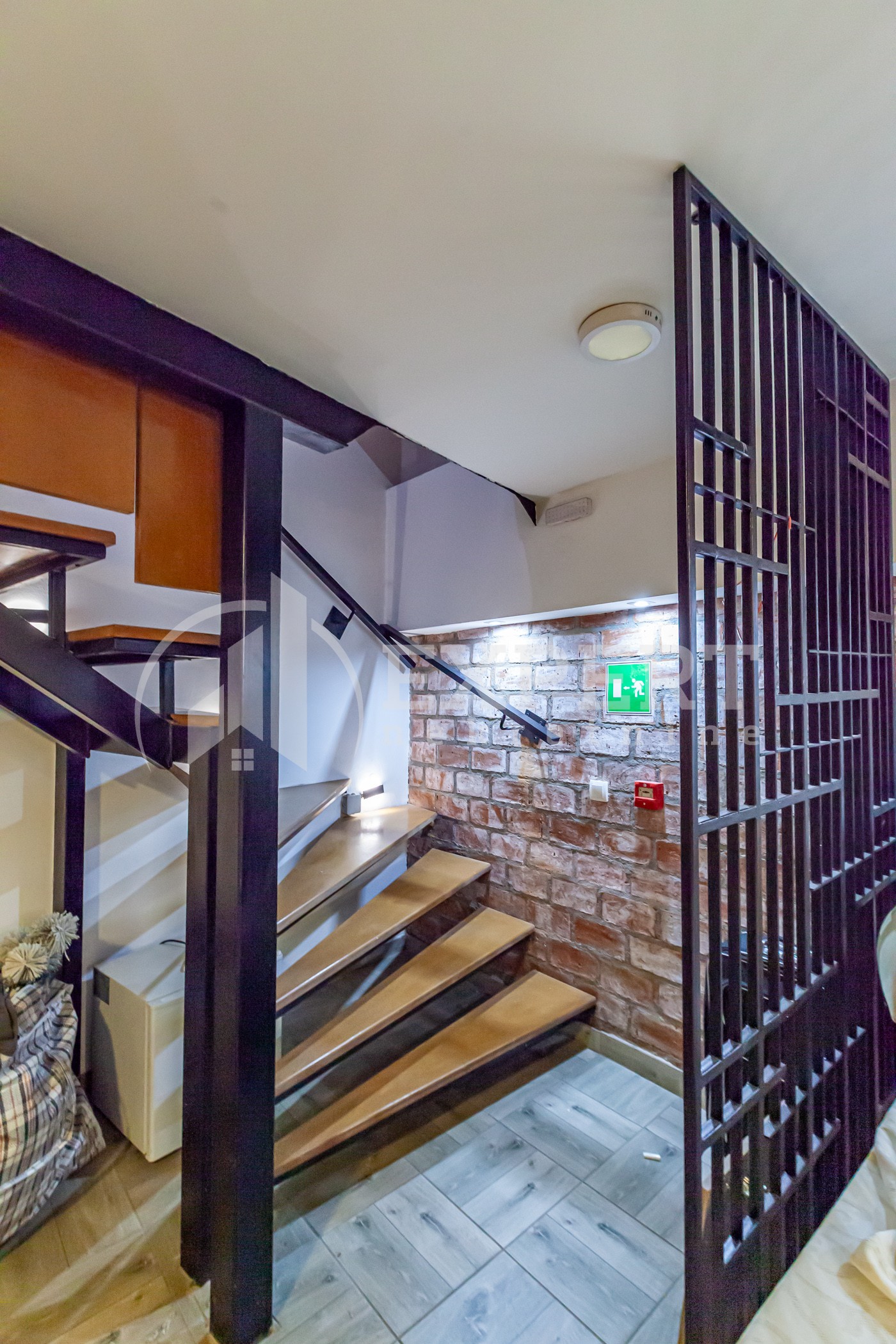 četvorosobna kuća, 150 m2, Obilićev Venac, Obilićev venac ID: p-014449 19