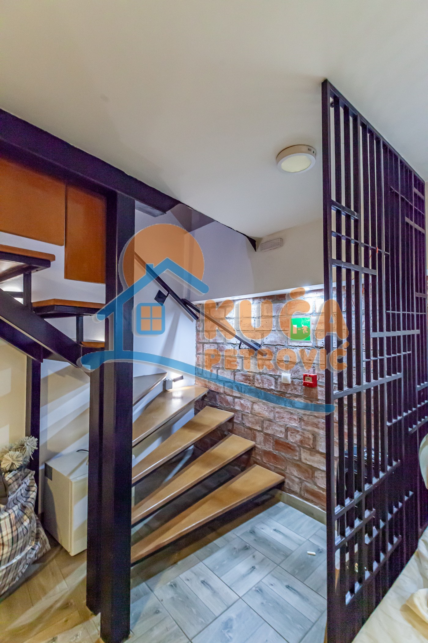 četvorosobna kuća, 150 m2, Obilićev Venac, Obilićev venac ID: p-014449 19