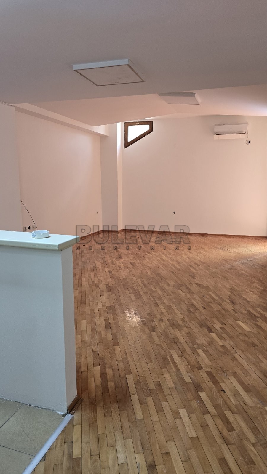 Lokal, 51 m2, Centar, Kralja Stefana Prvovenčanog ID: i-014443 3